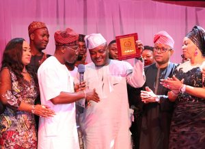 L-R: Wife of Information Commissioner, Ogun State, Mrs Caroline Adeneye; her husband and Commissioner for Information in Ogun State, Cheif Dayo Adeneye; Speaker, Lagos State House of Assembly, Rt. Hon. Mudashiru Obasa; his deputy, Hon. Wasiu Eshinlokun-Sanni; and member, Lagos State House of Assembly, Hon. Adefunmilayo Tejuoso during the 19th City People Award where Obasa was named the Speaker of the Year.