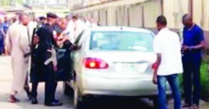 OrijoReporter.com, Married Lovers found dead inside car at Ogab