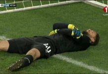 (Picture)Tunisia goalie fakes injury so team-mates can break Ramadan fast