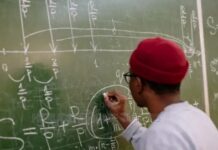 Maths no longer compulsory for arts students – FG