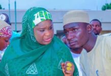 Minister reacts to aide’s appointment of 7 advisers