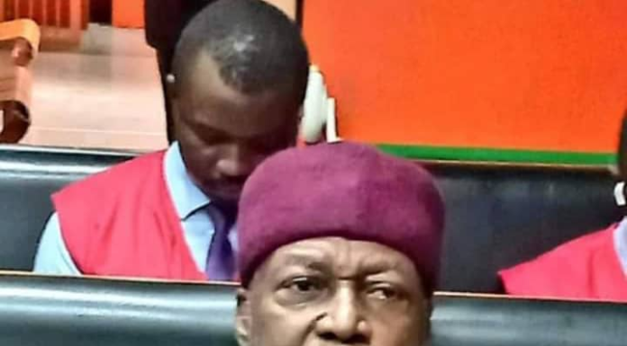 Alleged N27b Fraud: Witness Reveals How Government’s N1.8b Meant for Xmas was stolen by Ex-Taraba Governor