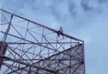 “SAVE MY LIFE, GOVERNOR!” Man Caught Trying To Jump Off Kano Bridge Remanded