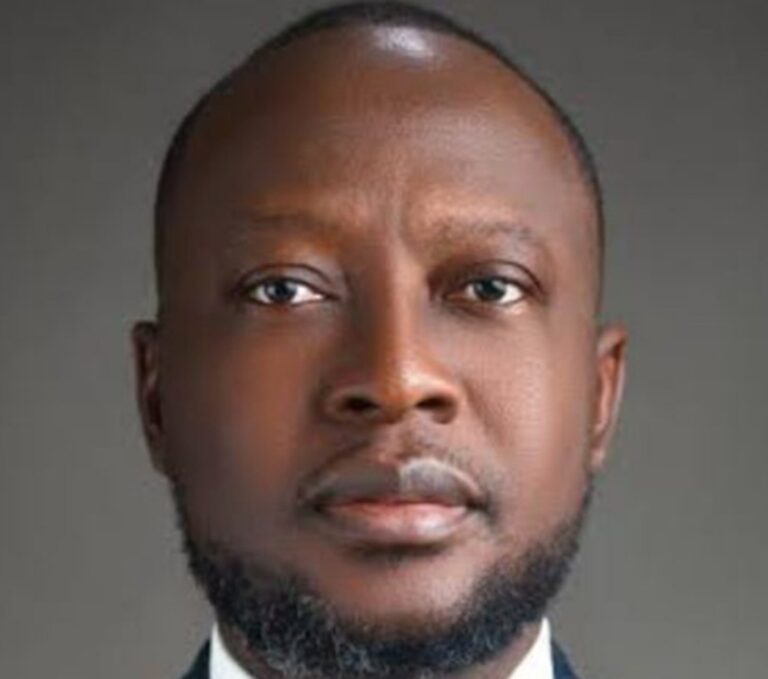 LAGOS WASTE CRISIS! SANWO-OLU ORDERS LAWMA MD TO RESIGN